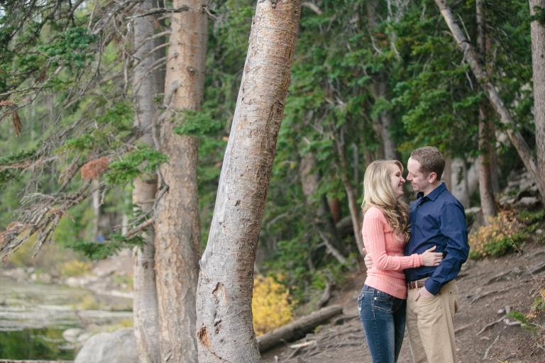 EK-Studios-Utah-Wedding-Photographers-Silver-Lake-Engagements-Utah016-Blog(pp_w768_h512)