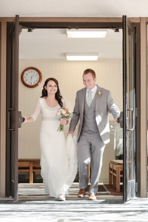 EK-Studios-Utah-Wedding-Photographers-SLC-Temple-wedding-wadley-farms-reception006-Blog(pp_w480_h720)
