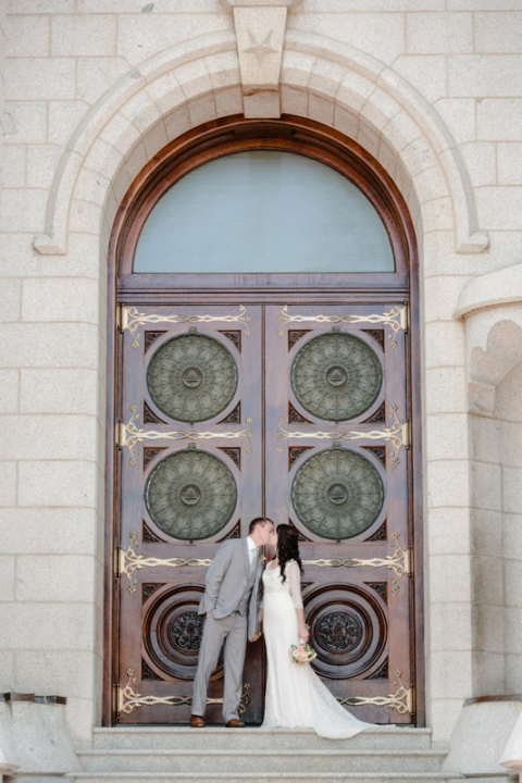 EK-Studios-Utah-Wedding-Photographers-SLC-Temple-wedding-wadley-farms-reception023-Blog(pp_w480_h720)