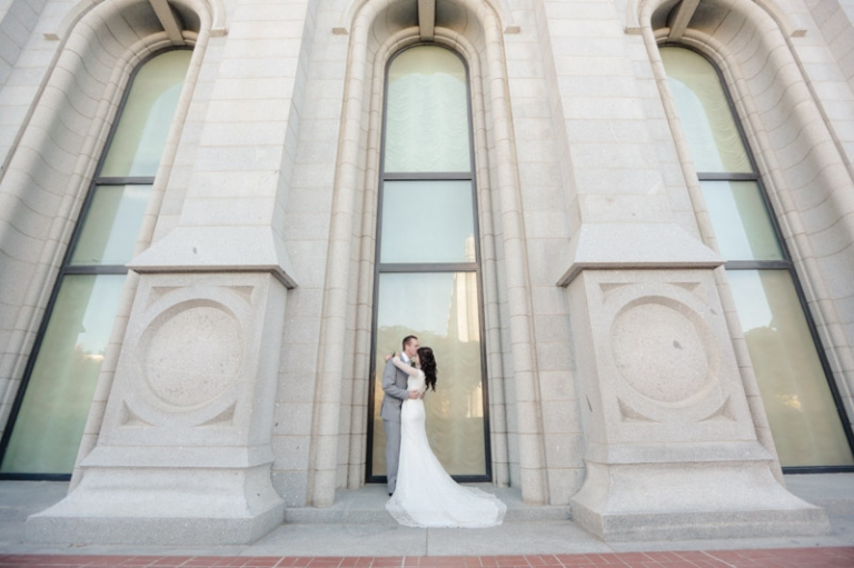 EK-Studios-Utah-Wedding-Photographers-SLC-Temple-wedding-wadley-farms-reception027-Blog(pp_w768_h511)