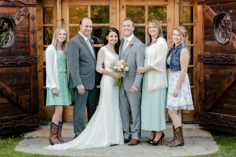 EK-Studios-Utah-Wedding-Photographers-SLC-Temple-wedding-wadley-farms-reception046-Blog(pp_w768_h511)