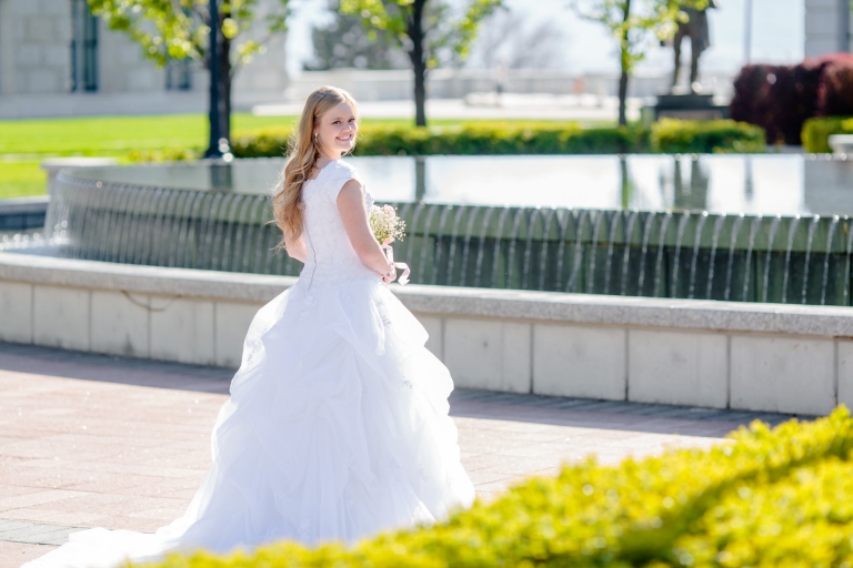 Bridals-2015-04-18-Amanda-James-Utah-Wedding-Photographers-EK-Studios-Photo-Video-001(pp_w768_h512)