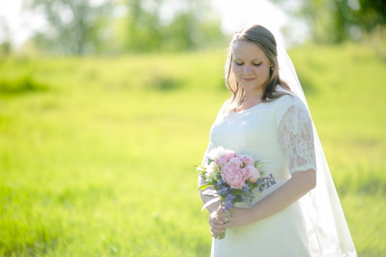 EK-Studios-Utah-Wedding-Photographers-Bridals-in-the-mountians-Utah009-Blog(pp_w768_h512)
