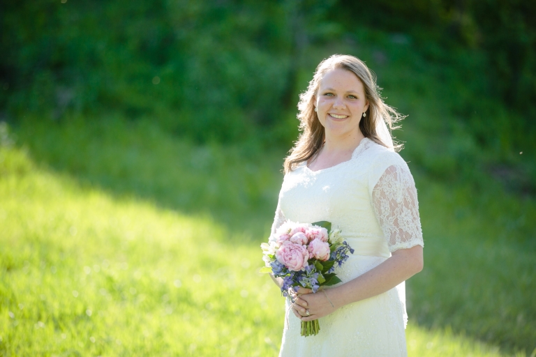 EK-Studios-Utah-Wedding-Photographers-Bridals-in-the-mountians-Utah017-Blog(pp_w768_h512)