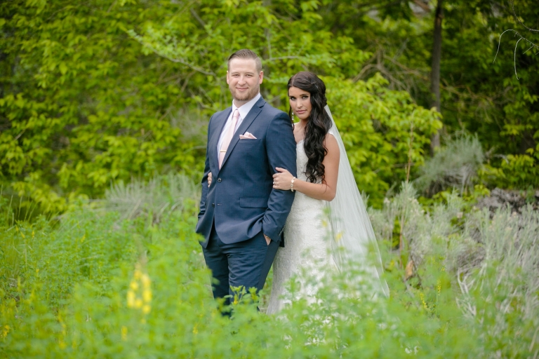 EK-Studios-Utah-Wedding-Photographers-Nature-Bridals-overlooking-the-city013-Blog(pp_w768_h512)