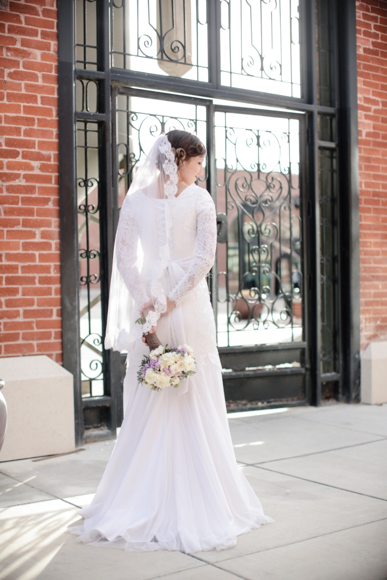 EK-Studios-Utah-Wedding-Photographers-Bridals-SLC022-Blog(pp_w768_h1152)