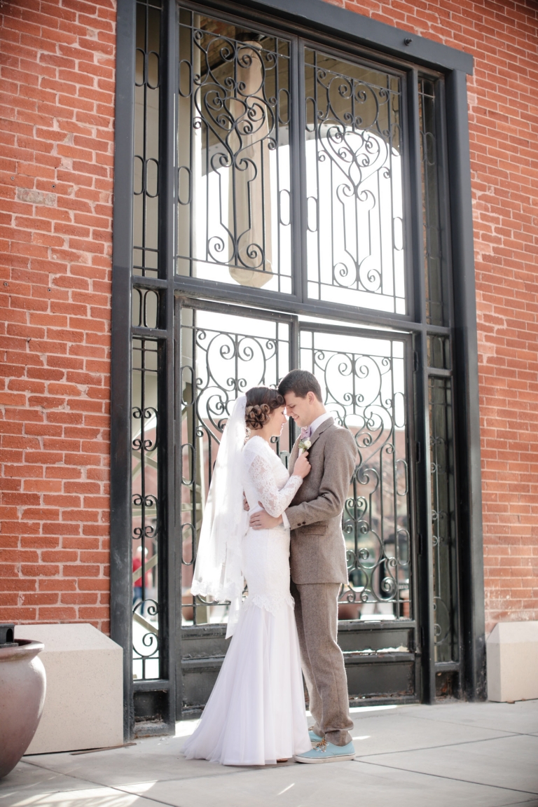 EK-Studios-Utah-Wedding-Photographers-Bridals-SLC025-Blog(pp_w768_h1152)