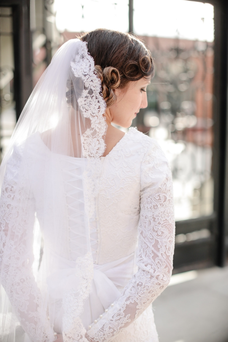 EK-Studios-Utah-Wedding-Photographers-Bridals-SLC026-Blog(pp_w768_h1152)