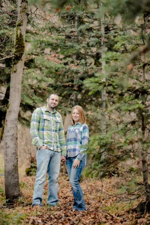 EK-Studios-Utah-Wedding-Photographers-Photos-in-the-pines011-Blog(pp_w480_h720)