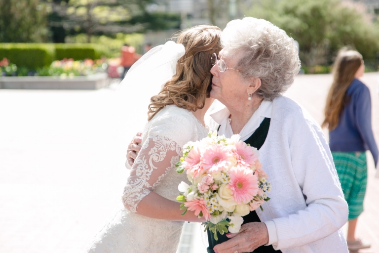 EK-Studios-Utah-Wedding-Photographers-SLC-temple-spring-blossoms-Sleepy-ridge-wedding-reception005-Blog(pp_w768_h512)