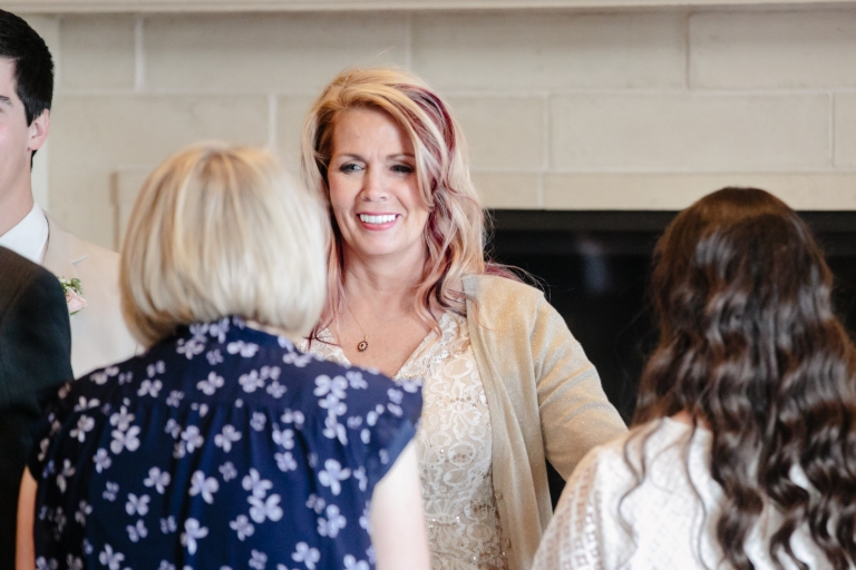 EK-Studios-Utah-Wedding-Photographers-SLC-temple-spring-blossoms-Sleepy-ridge-wedding-reception030-Blog(pp_w768_h512)