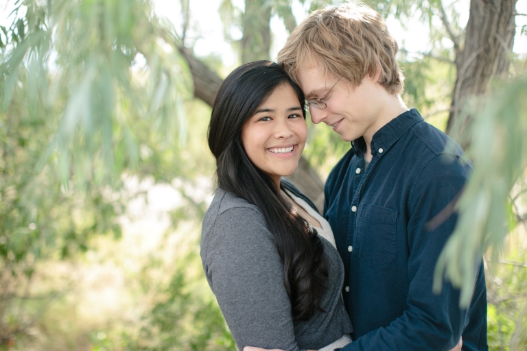 EK-Studios-Utah-Wedding-Photographers-Engagements-great-salt-lake-beach012-Blog(pp_w768_h512)