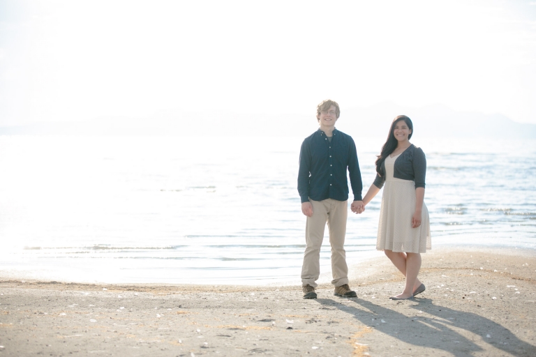 EK-Studios-Utah-Wedding-Photographers-Engagements-great-salt-lake-beach026-Blog(pp_w768_h512)