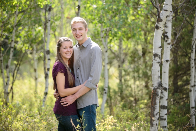 EK-Studios-Utah-Wedding-Photographers-mountain-lake-Engagements009-Blog(pp_w768_h512)