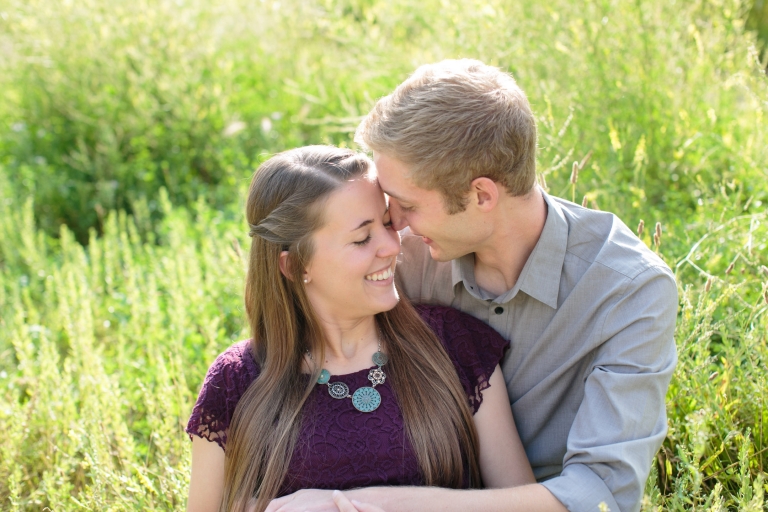 EK-Studios-Utah-Wedding-Photographers-mountain-lake-Engagements017-Blog(pp_w768_h512)