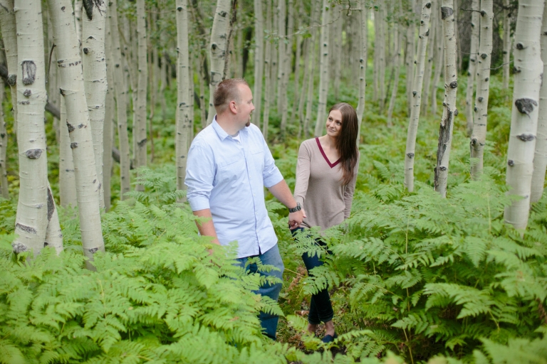 EK-Studios-Utah-Wedding-Photographers-Engagements-in-the-mountains-aspens-pines004-Blog(pp_w768_h512)