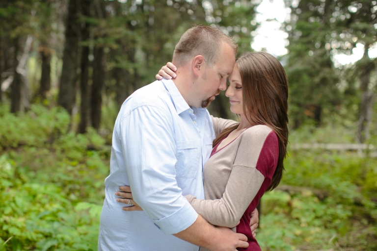 EK-Studios-Utah-Wedding-Photographers-Engagements-in-the-mountains-aspens-pines007-Blog(pp_w768_h512)