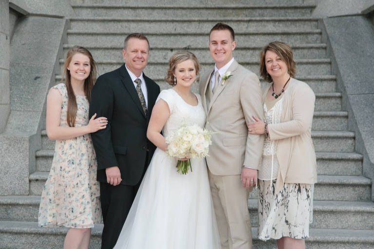 EK-Studios-Utah-Wedding-Photographers-SLC-Temple-wedding-Joseph-Smith-Memorial-Building-reception009-Blog(pp_w768_h512)