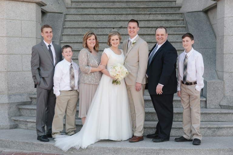 EK-Studios-Utah-Wedding-Photographers-SLC-Temple-wedding-Joseph-Smith-Memorial-Building-reception010-Blog(pp_w768_h512)
