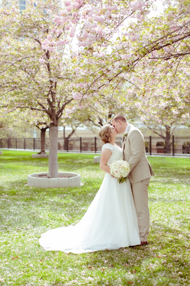 EK-Studios-Utah-Wedding-Photographers-SLC-Temple-wedding-Joseph-Smith-Memorial-Building-reception013-Blog(pp_w768_h1152)