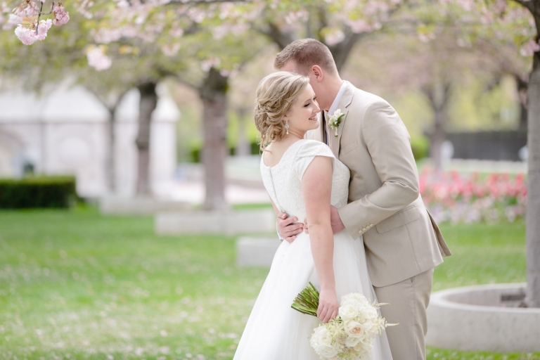 EK-Studios-Utah-Wedding-Photographers-SLC-Temple-wedding-Joseph-Smith-Memorial-Building-reception014-Blog(pp_w768_h512)