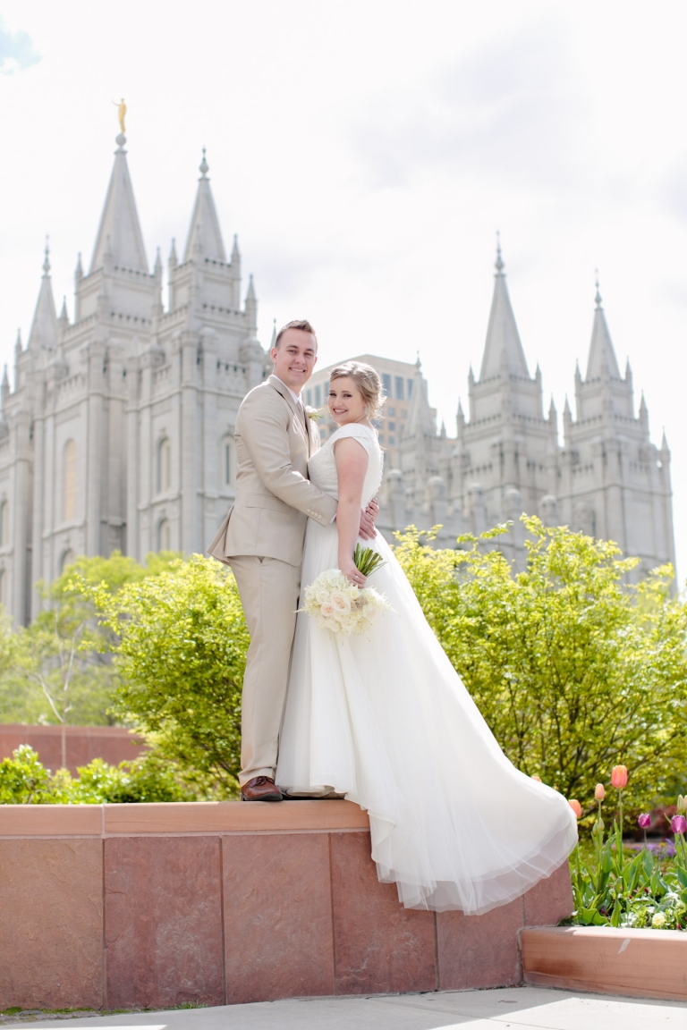 EK-Studios-Utah-Wedding-Photographers-SLC-Temple-wedding-Joseph-Smith-Memorial-Building-reception022-Blog(pp_w768_h1152)