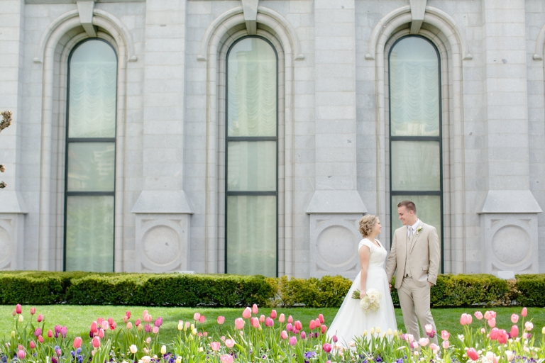 EK-Studios-Utah-Wedding-Photographers-SLC-Temple-wedding-Joseph-Smith-Memorial-Building-reception026-Blog(pp_w768_h512)