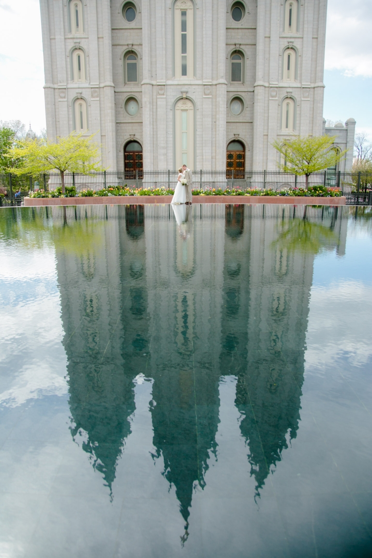 EK-Studios-Utah-Wedding-Photographers-SLC-Temple-wedding-Joseph-Smith-Memorial-Building-reception029-Blog(pp_w768_h1152)
