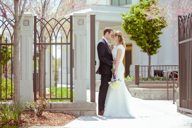 EK-Studios-Utah-Wedding-Photographers-Brigham-City-Temple-wedding025-Blog(pp_w768_h512)