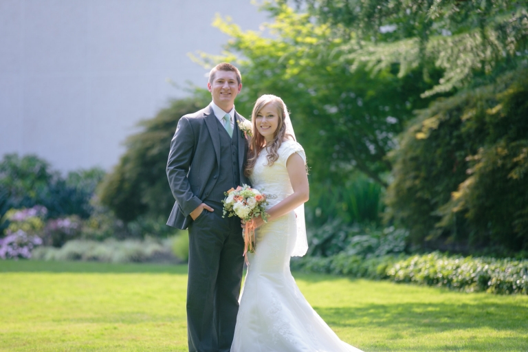 EK-Studios-Utah-Wedding-Photographers-Seattle-WA-Temple-Wedding-Photography008-Blog(pp_w768_h512)