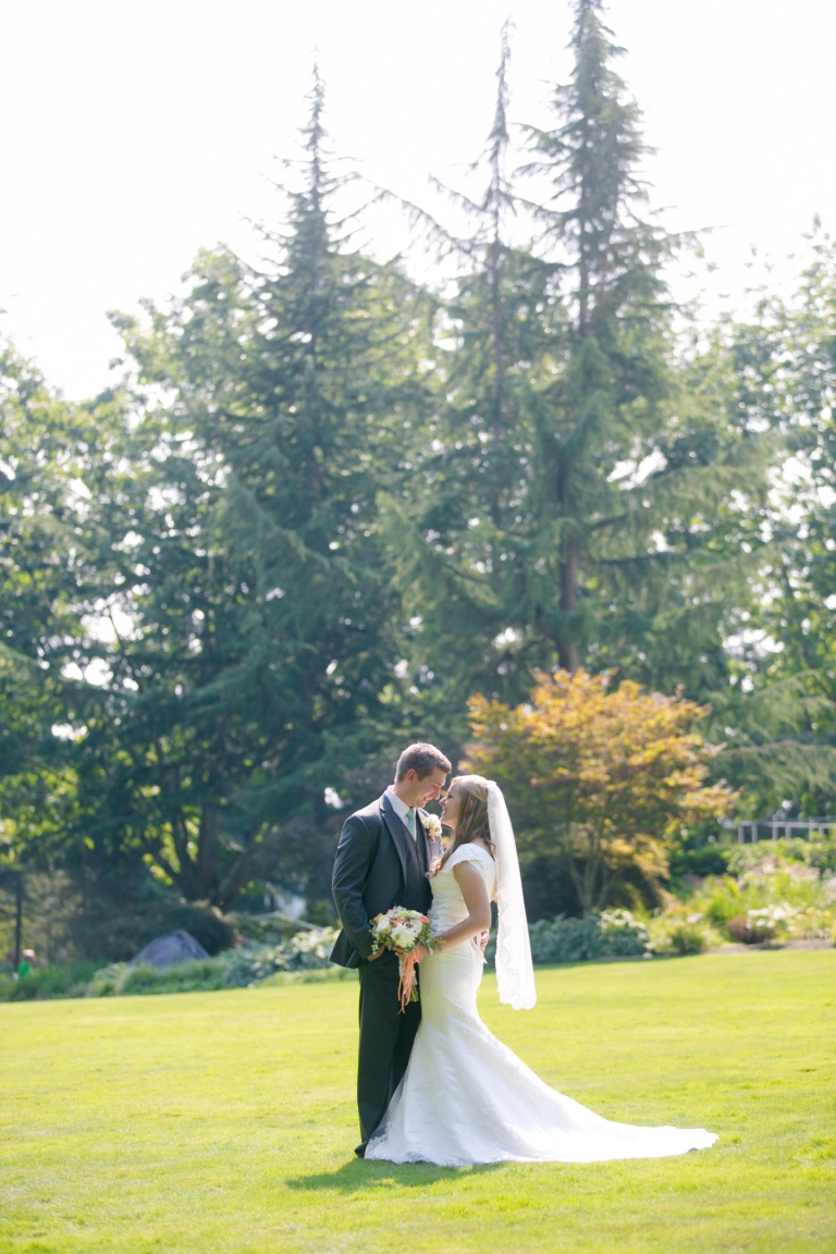 EK-Studios-Utah-Wedding-Photographers-Seattle-WA-Temple-Wedding-Photography010-Blog(pp_w768_h1152)