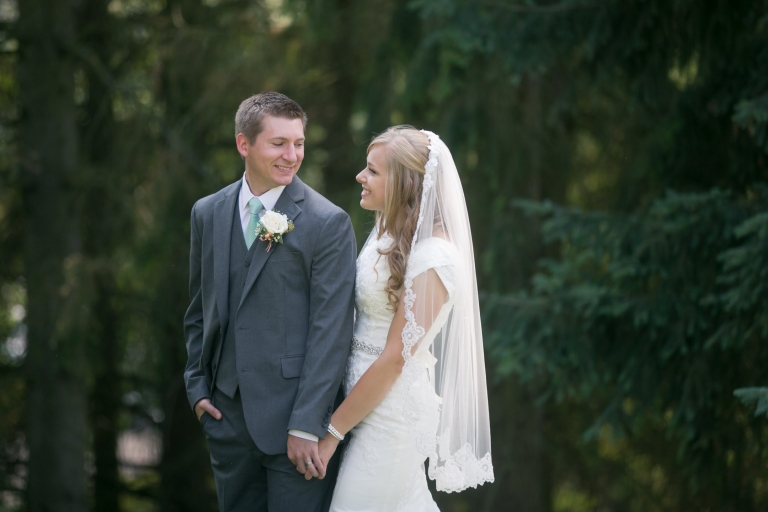 EK-Studios-Utah-Wedding-Photographers-Seattle-WA-Temple-Wedding-Photography011-Blog(pp_w768_h512)
