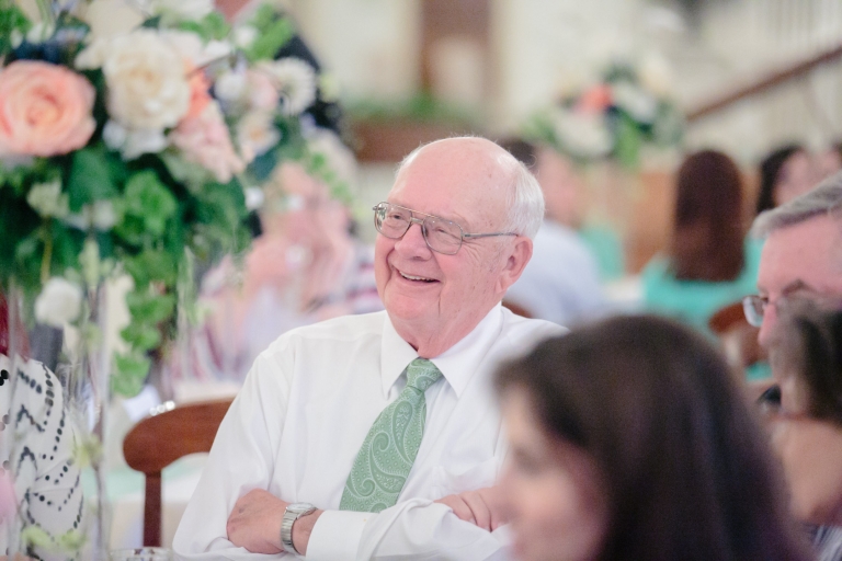 EK-Studios-Utah-Wedding-Photographers-SLC-temple-wedding-rainy-day026-Blog(pp_w768_h512)