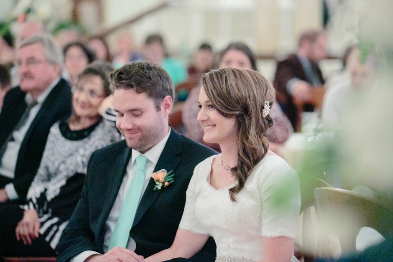 EK-Studios-Utah-Wedding-Photographers-SLC-temple-wedding-rainy-day027-Blog(pp_w768_h512)