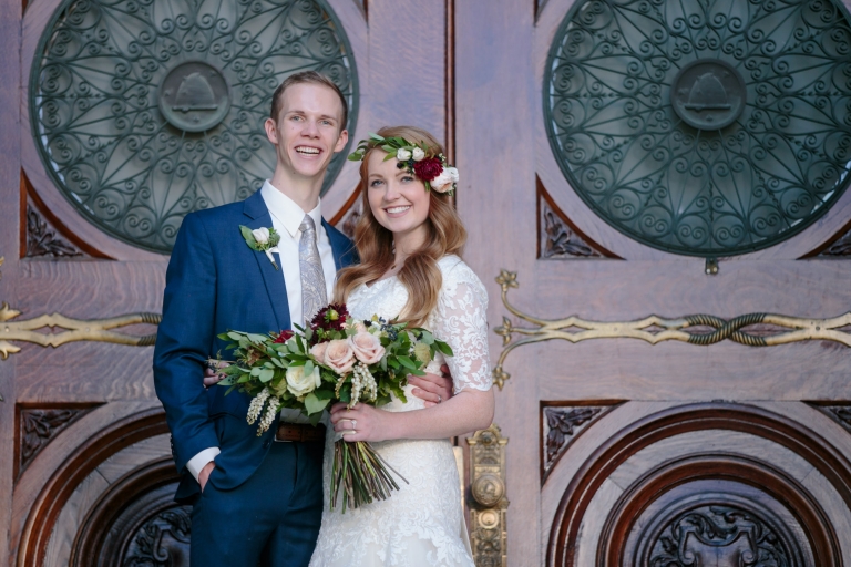 EK-Studios-Utah-Wedding-Photographers-Wedding-photography-utah-SLC-temple025-Blog(pp_w768_h512)
