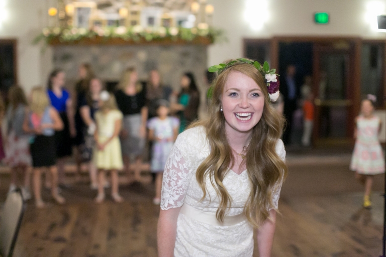 EK-Studios-Utah-Wedding-Photographers-Wedding-photography-utah-SLC-temple039-Blog(pp_w768_h512)