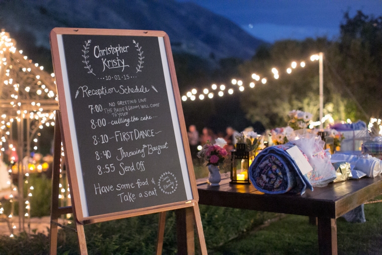 EK-Studios-Utah-Wedding-Photographers-Timpanogos-Temple-wedding-unique-outdoor-reception-045-Blog1(pp_w768_h512)