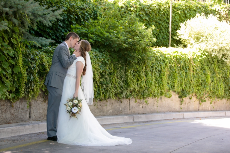 EK-Studios-Utah-Wedding-Photographers-Utah-wedding-photography015-Blog(pp_w768_h512)