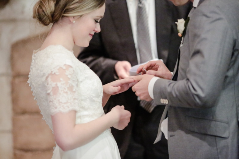 EK-Studios-Utah-Wedding-Photographers-Wadley-Farms-wedding-reception-Utah054-Blog(pp_w768_h511)