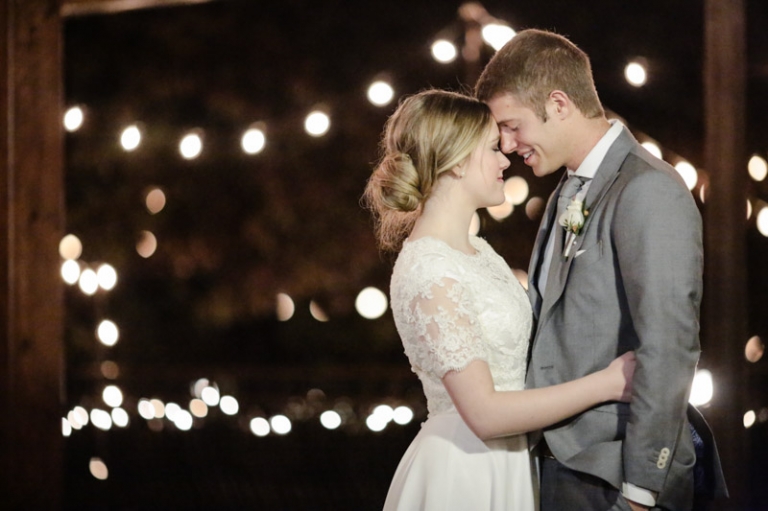 EK-Studios-Utah-Wedding-Photographers-Wadley-Farms-wedding-reception-Utah065-Blog(pp_w768_h511)