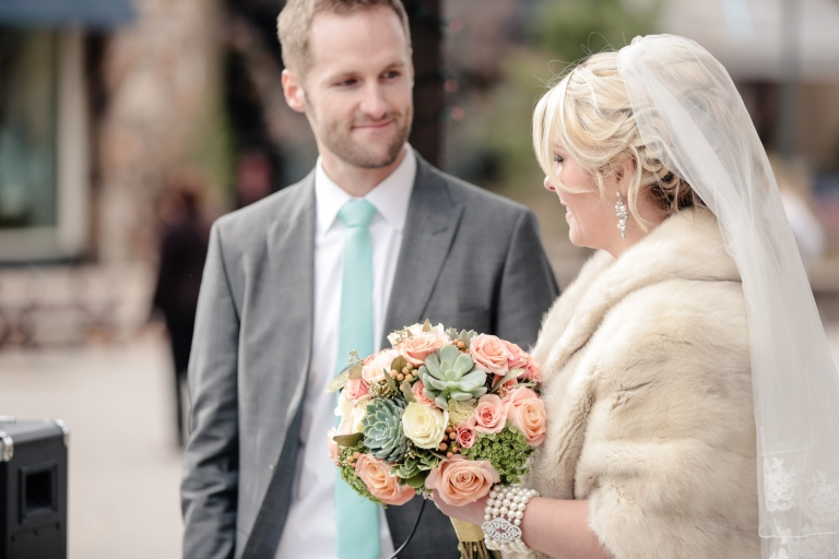 EK-Studios-Utah-Wedding-Photographers-Timpanogos-Temple-wedding-reception-La-Jolla-Groves034-Blog(pp_w768_h512)