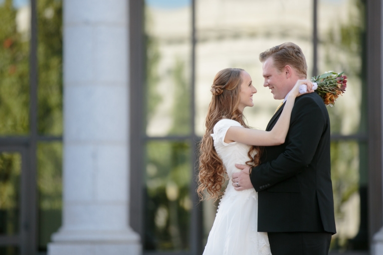 EK-Studios-Utah-Wedding-Photographers-bridals-SLC-utah005-Blog(pp_w768_h512)