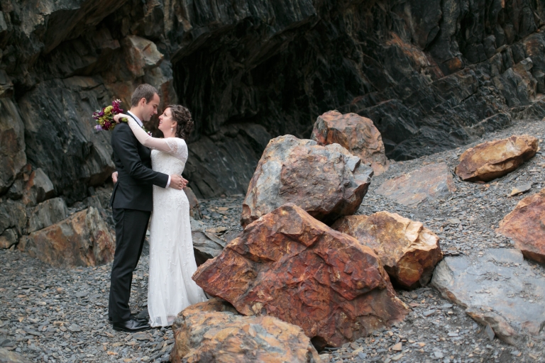 EK-Studios-Utah-Wedding-Photographers-Bridals-2015-10-30-Kinsey-Paul017-Blog(pp_w768_h512)
