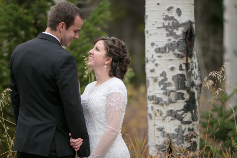 EK-Studios-Utah-Wedding-Photographers-Bridals-2015-10-30-Kinsey-Paul021-Blog(pp_w768_h512)