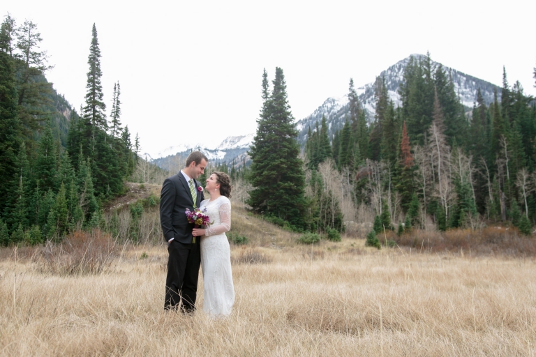 EK-Studios-Utah-Wedding-Photographers-Bridals-2015-10-30-Kinsey-Paul023-Blog(pp_w768_h512)