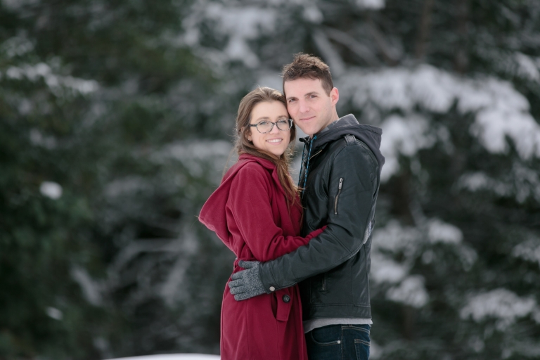 EK-Studios-Utah-Wedding-Photographers-Winter-engaements-in-the-mountains-utah008-Blog(pp_w768_h512)