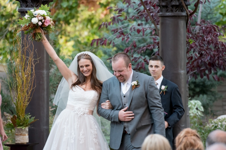 Wedding-2015-10-16-Sarah-Ryan-Utah-Wedding-Photographers-EK-Studios-Photo-Video-017(pp_w768_h512)