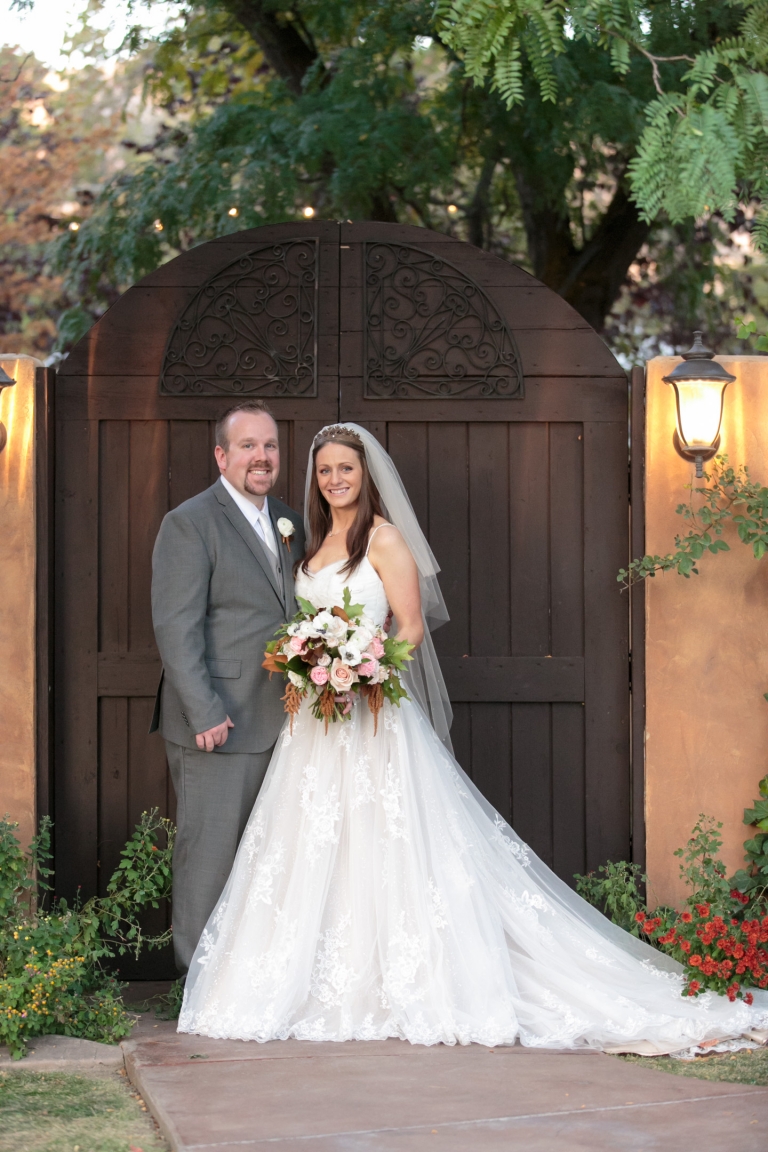 Wedding-2015-10-16-Sarah-Ryan-Utah-Wedding-Photographers-EK-Studios-Photo-Video-026(pp_w768_h1152)