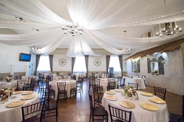 Wedding-2015-10-16-Sarah-Ryan-Utah-Wedding-Photographers-EK-Studios-Photo-Video-028(pp_w768_h512)