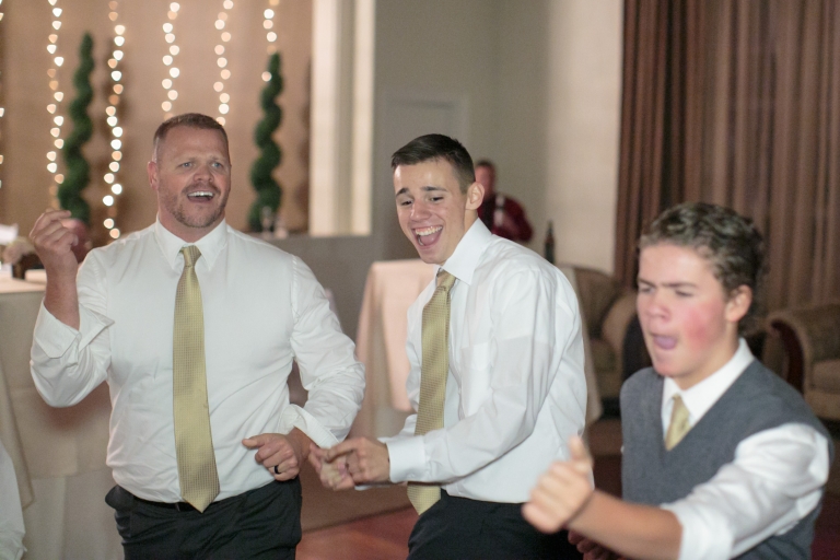 Wedding-2015-10-16-Sarah-Ryan-Utah-Wedding-Photographers-EK-Studios-Photo-Video-050(pp_w768_h512)
